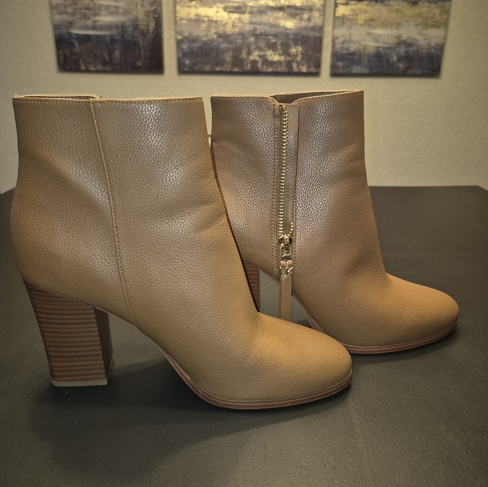 MICHAEL KORS ankle Boots